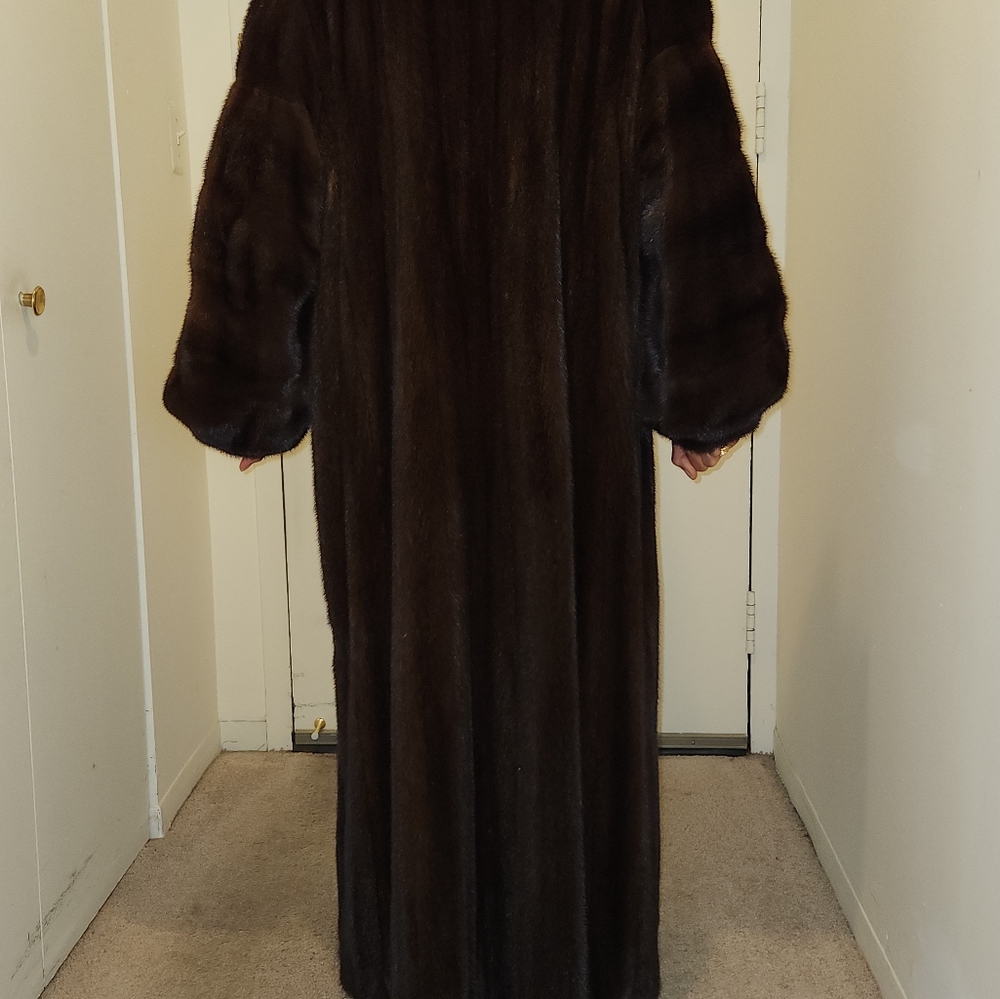 Full Length Mahogany Mink Coat - Picture 8 of 10